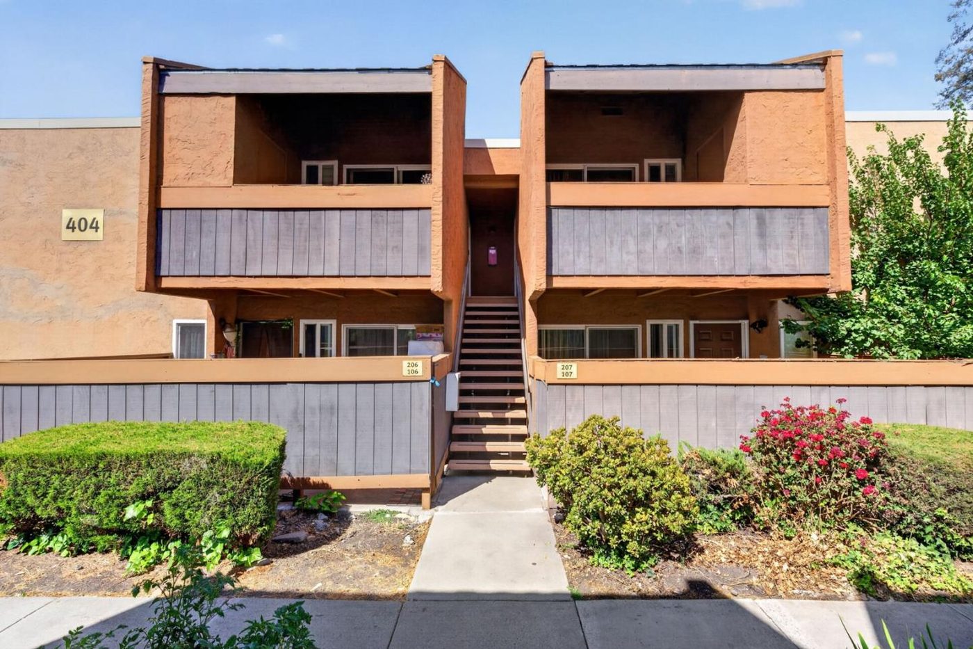 404 Dempsey Rd #207, Milpitas, CA 95035