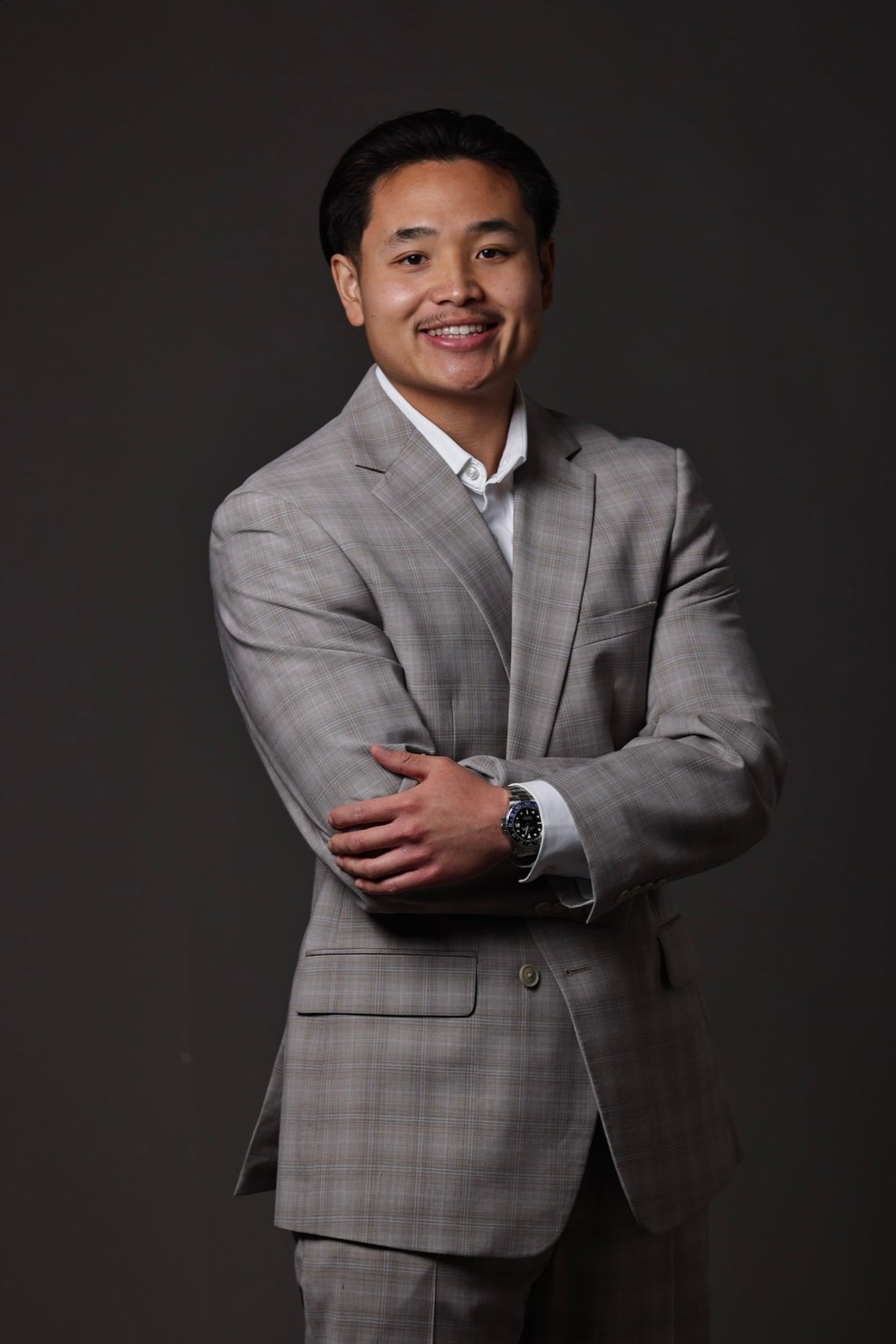 Portrait of Kenneth Nguyen